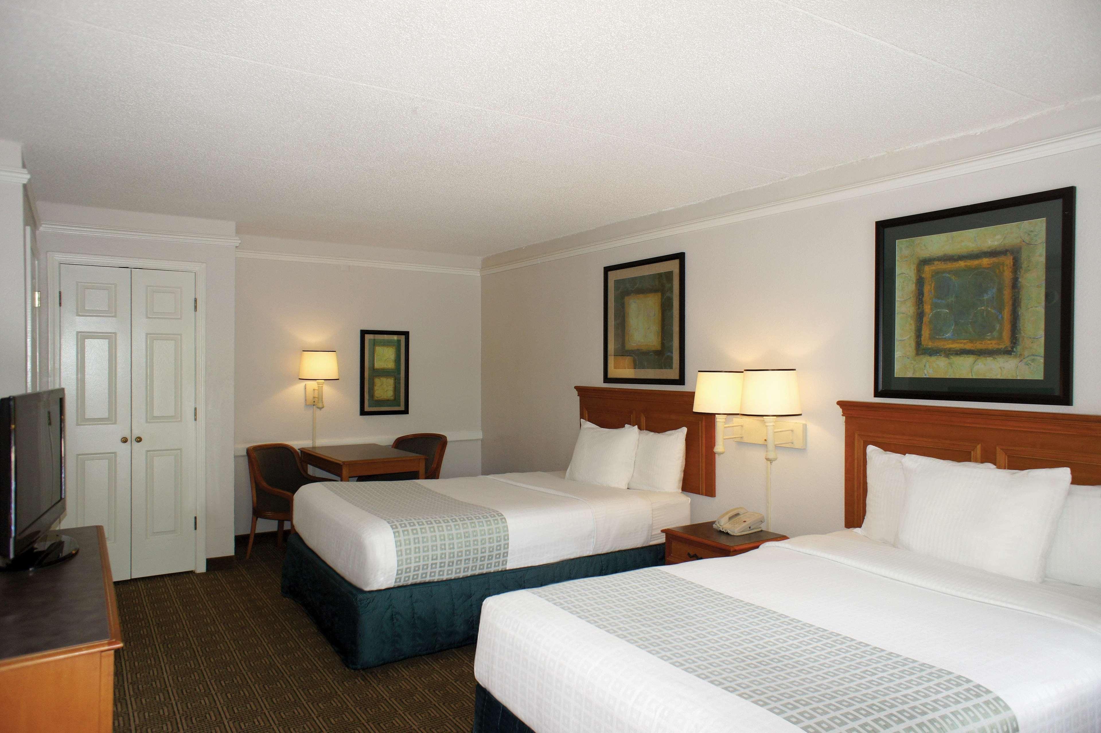 La Quinta Inn By Wyndham Tallahassee North Exterior photo