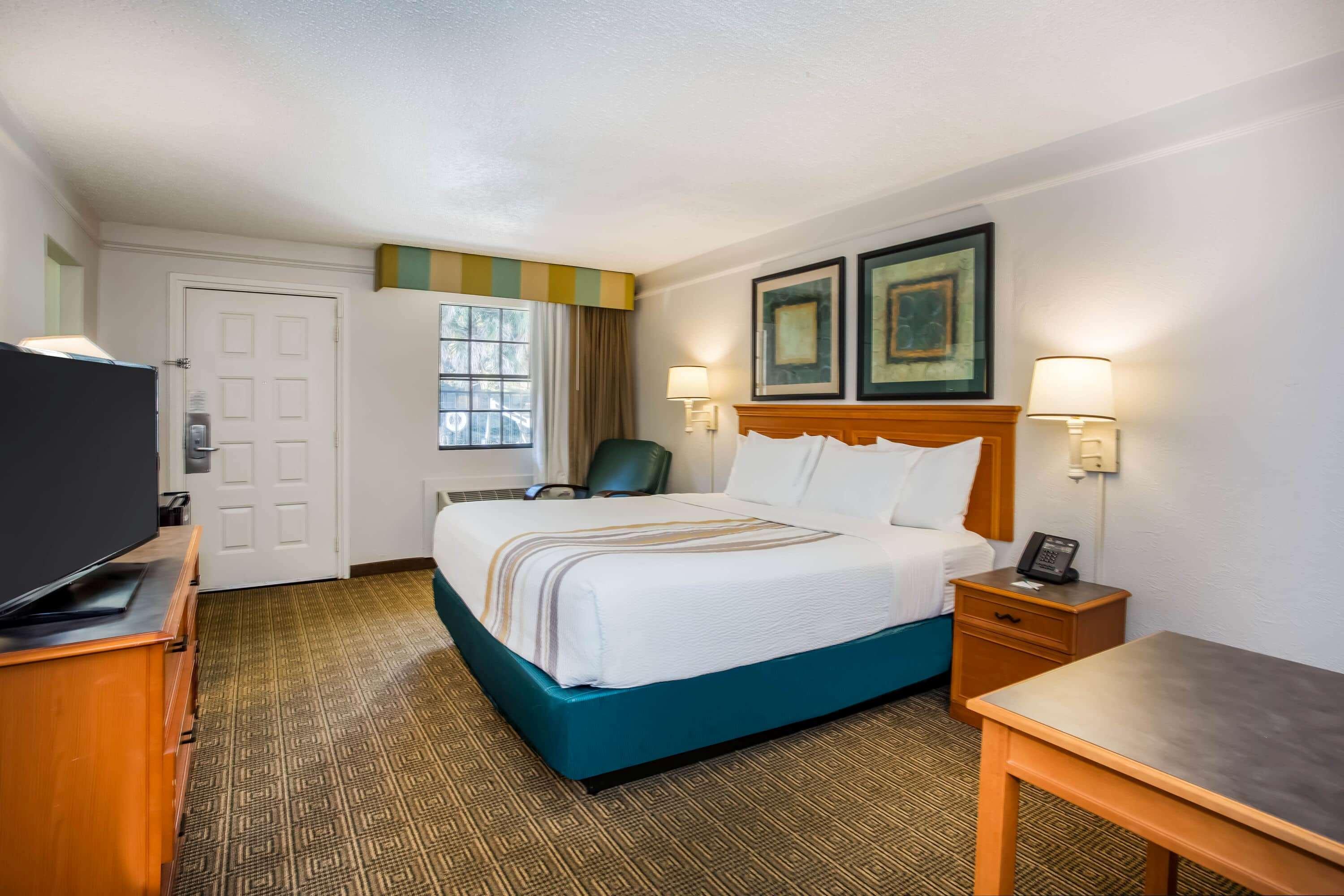 La Quinta Inn By Wyndham Tallahassee North Exterior photo