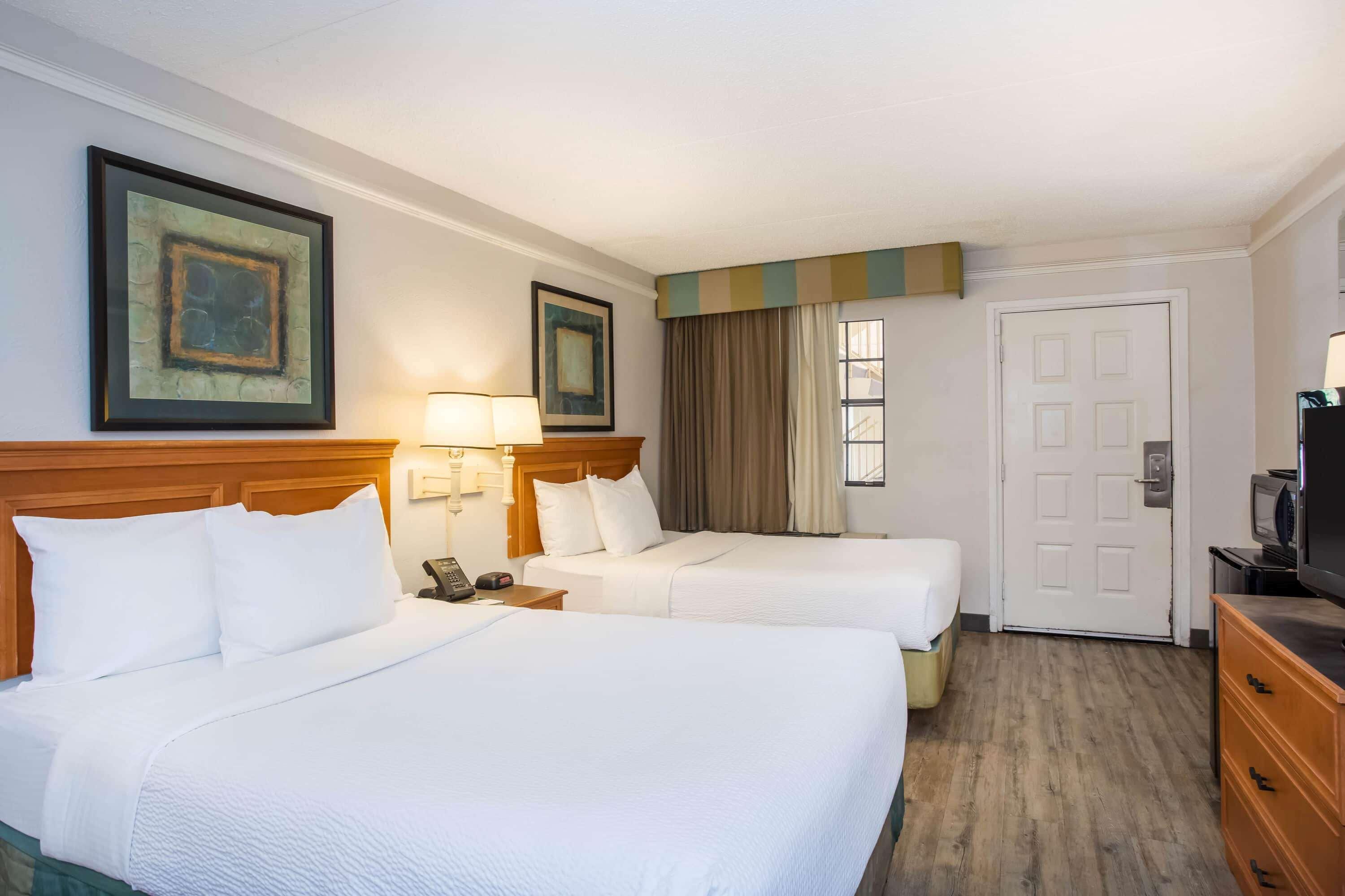 La Quinta Inn By Wyndham Tallahassee North Exterior photo