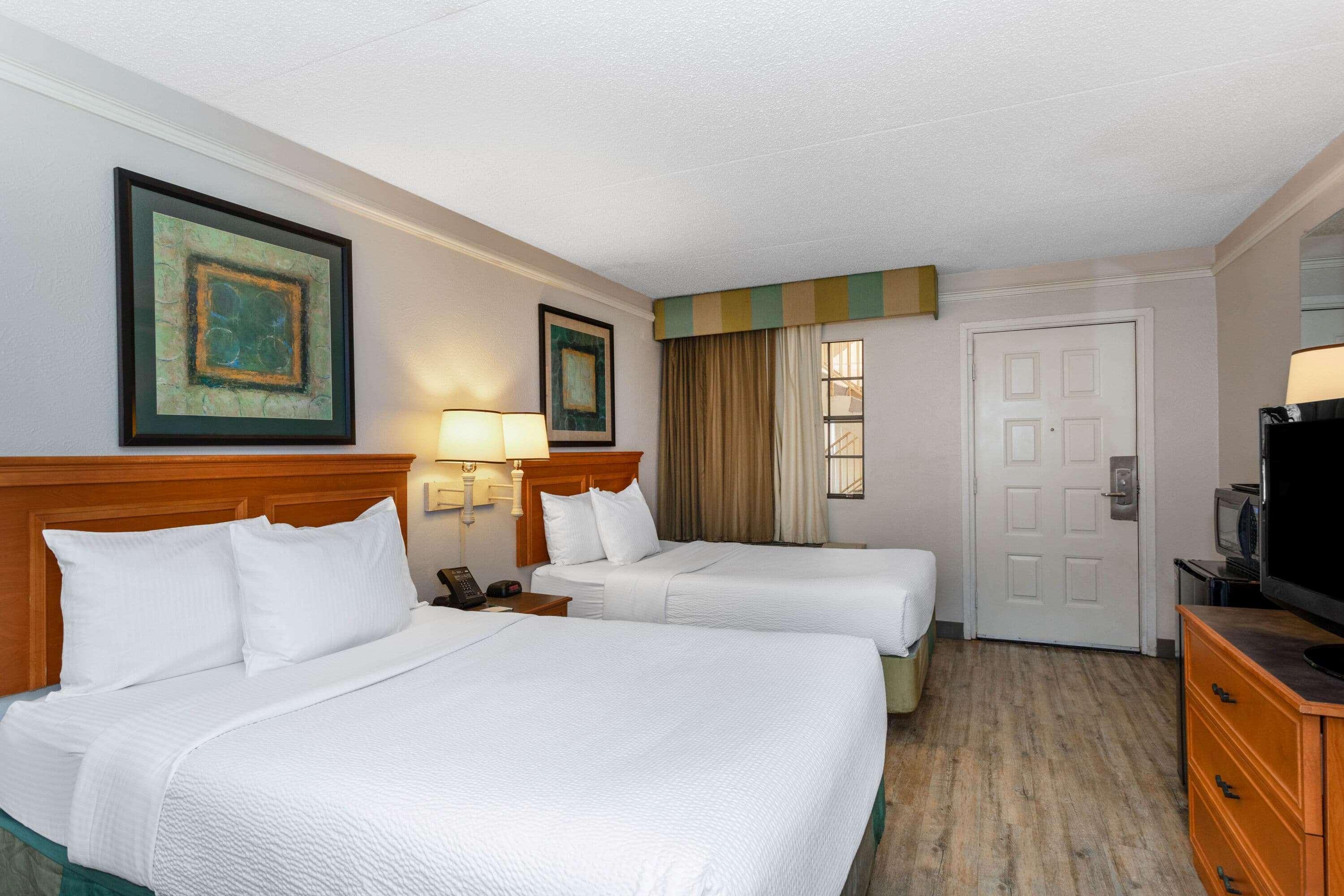 La Quinta Inn By Wyndham Tallahassee North Exterior photo