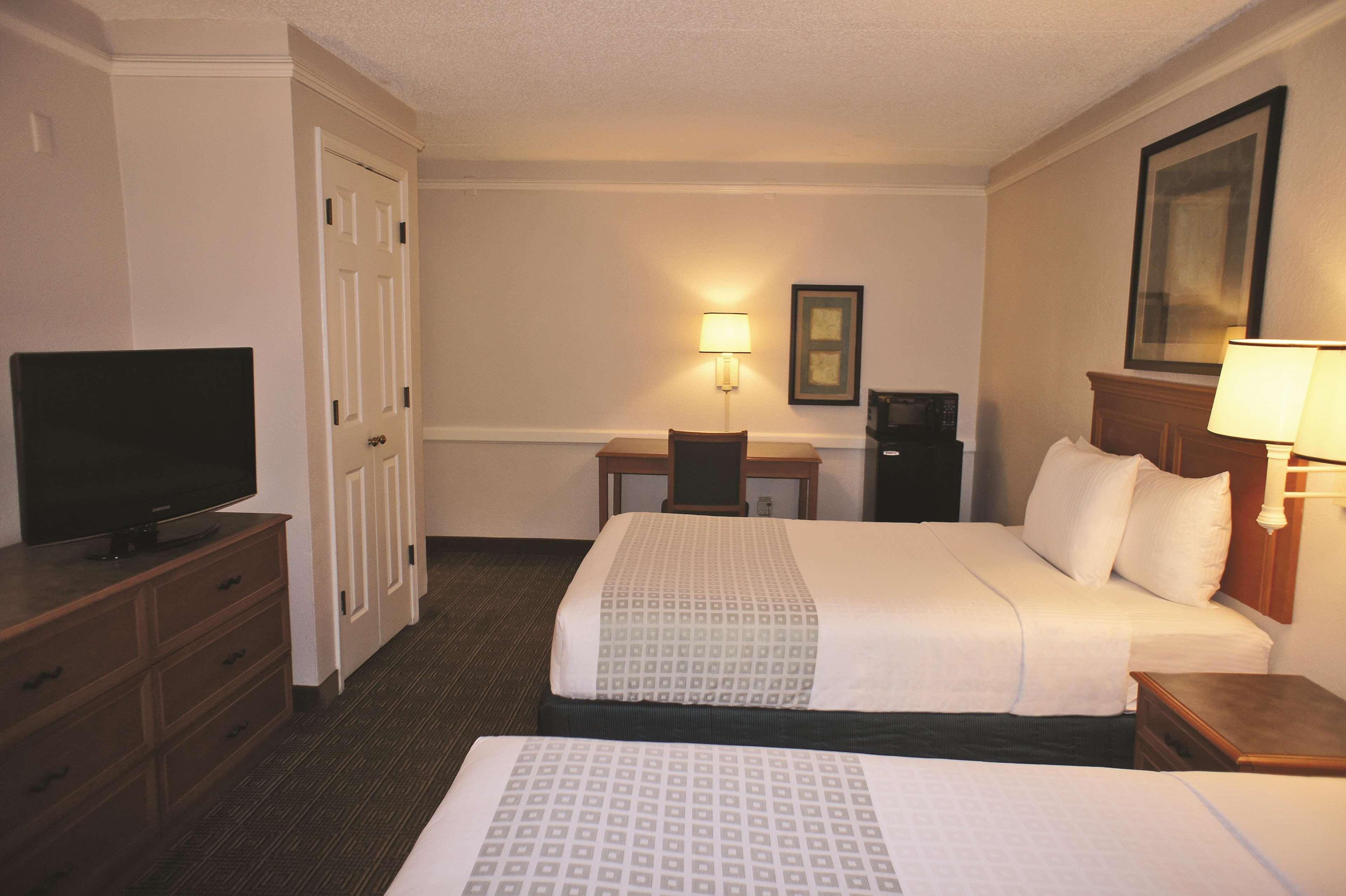 La Quinta Inn By Wyndham Tallahassee North Exterior photo