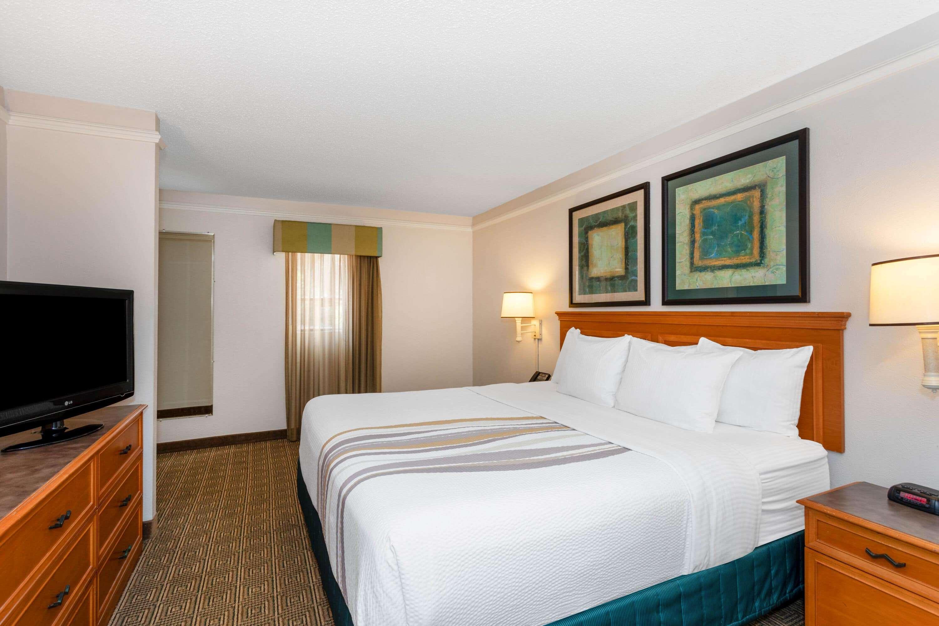 La Quinta Inn By Wyndham Tallahassee North Exterior photo