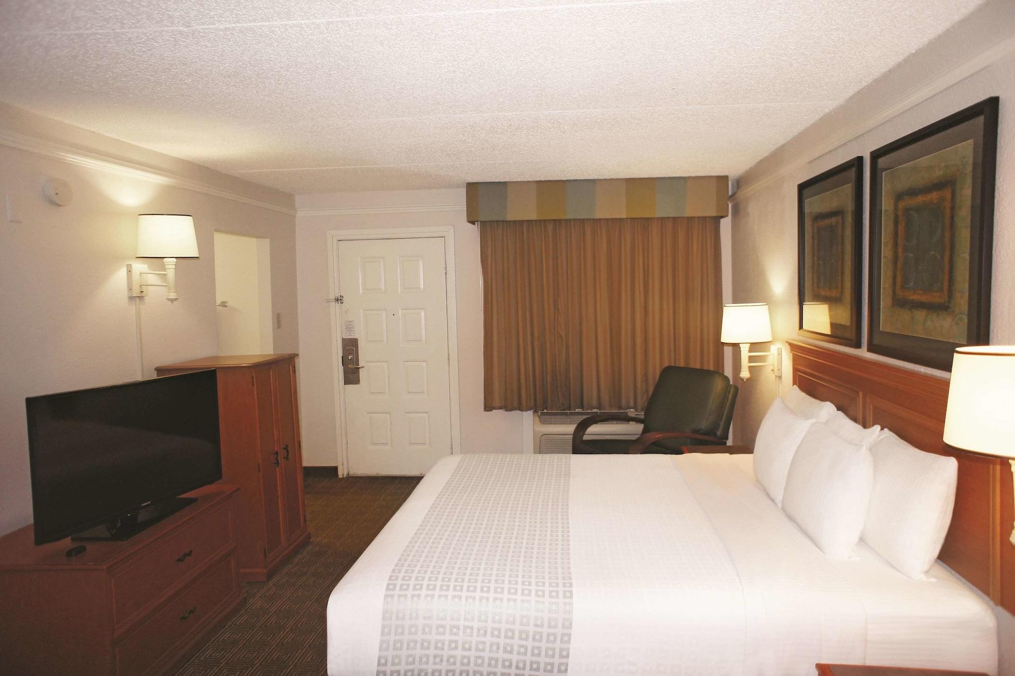 La Quinta Inn By Wyndham Tallahassee North Exterior photo